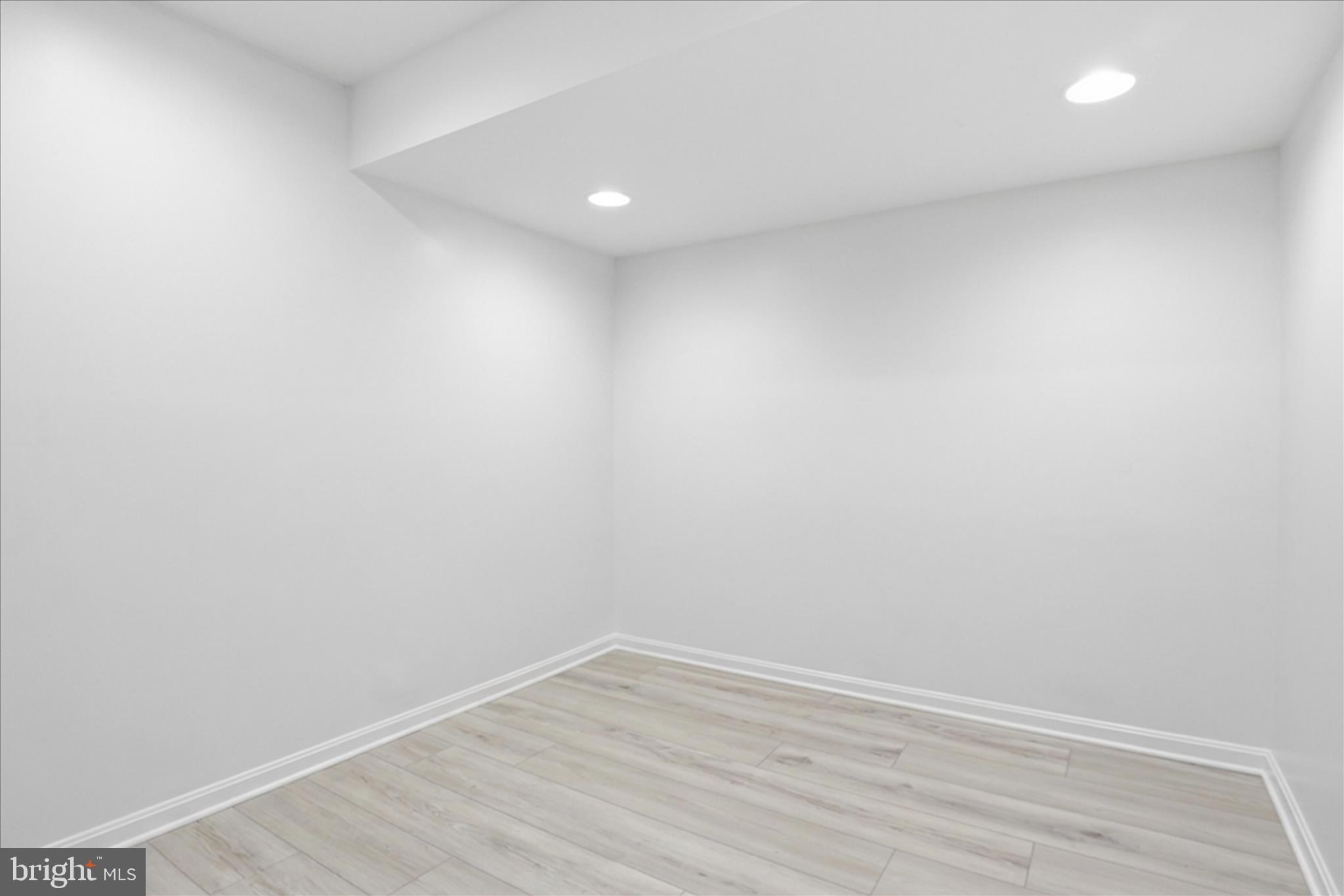 21172 SUNDIAL COURT