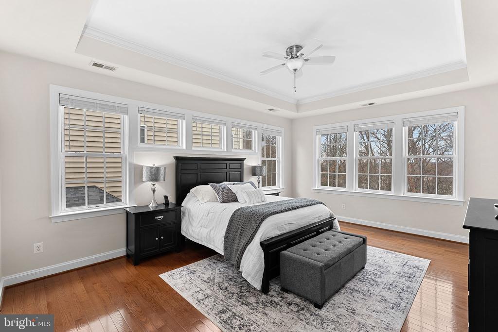 19033 QUIVER RIDGE DRIVE