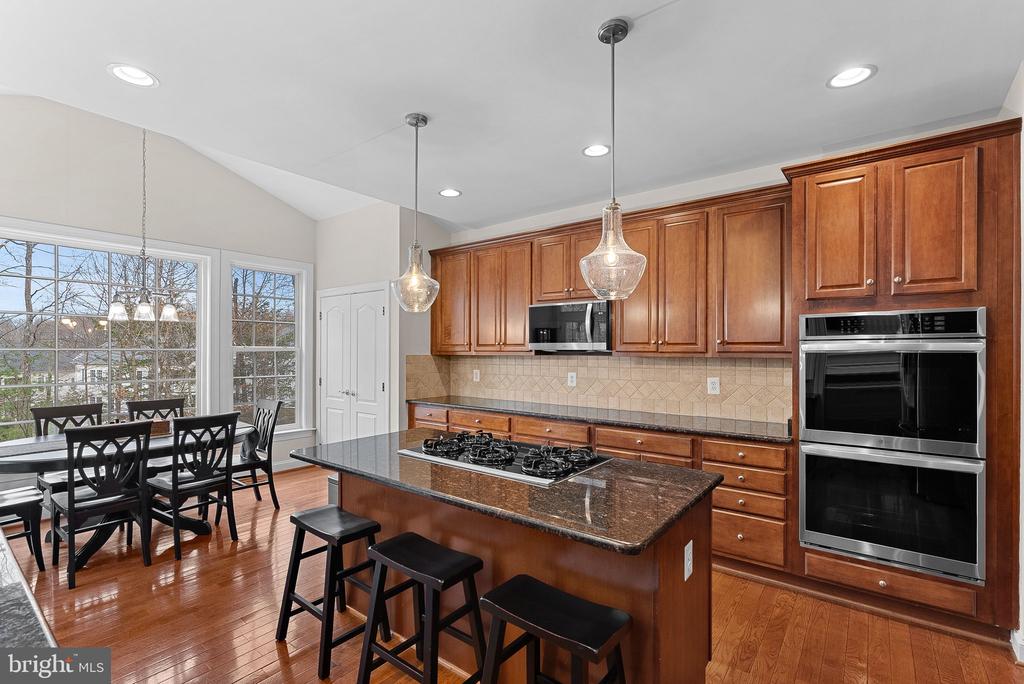 19033 QUIVER RIDGE DRIVE