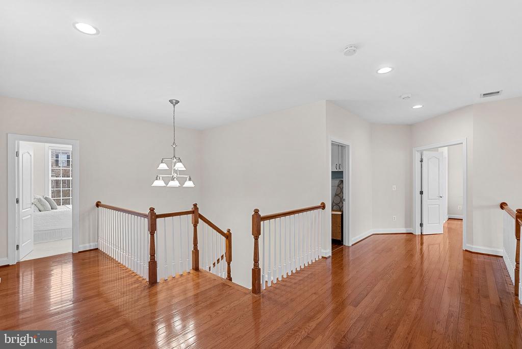 19033 QUIVER RIDGE DRIVE