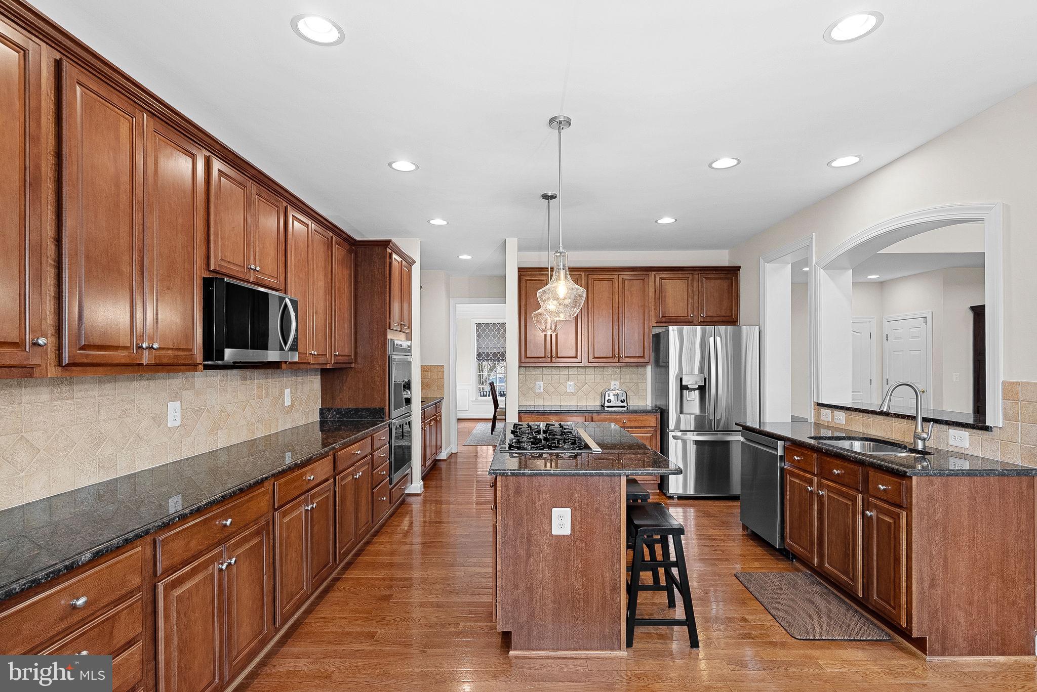 19033 QUIVER RIDGE DRIVE