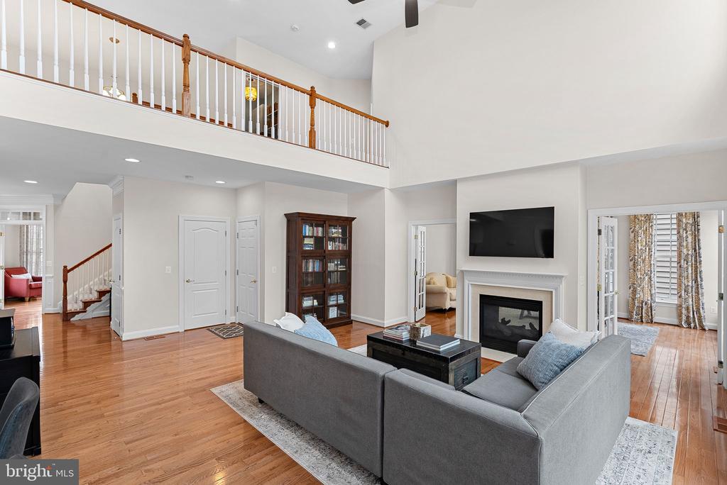 19033 QUIVER RIDGE DRIVE