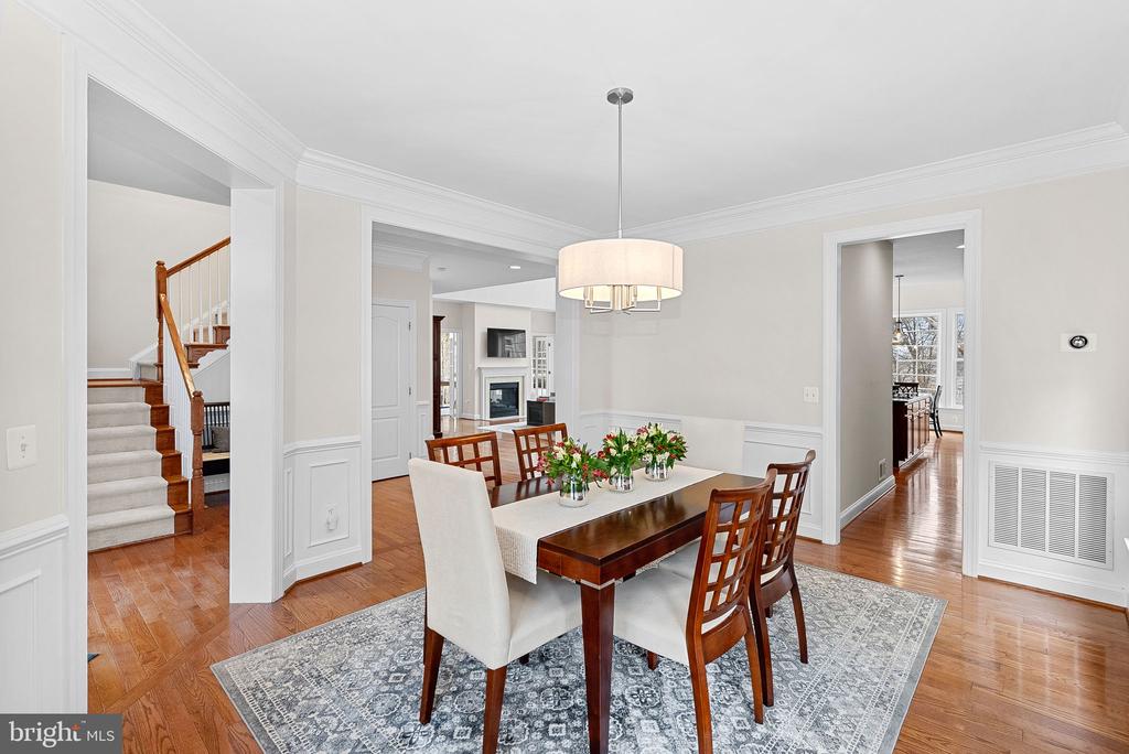 19033 QUIVER RIDGE DRIVE