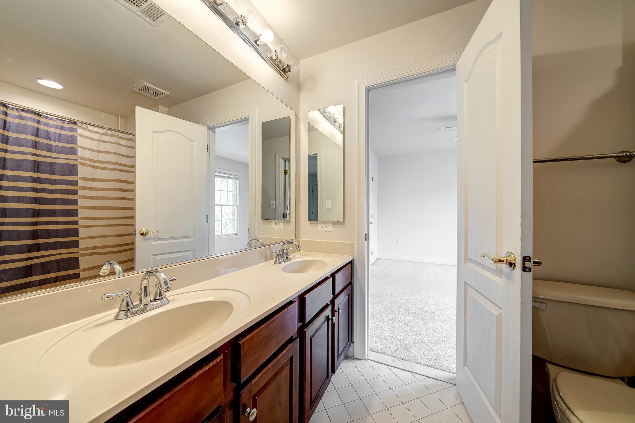 40456 LENAH RUN CIRCLE