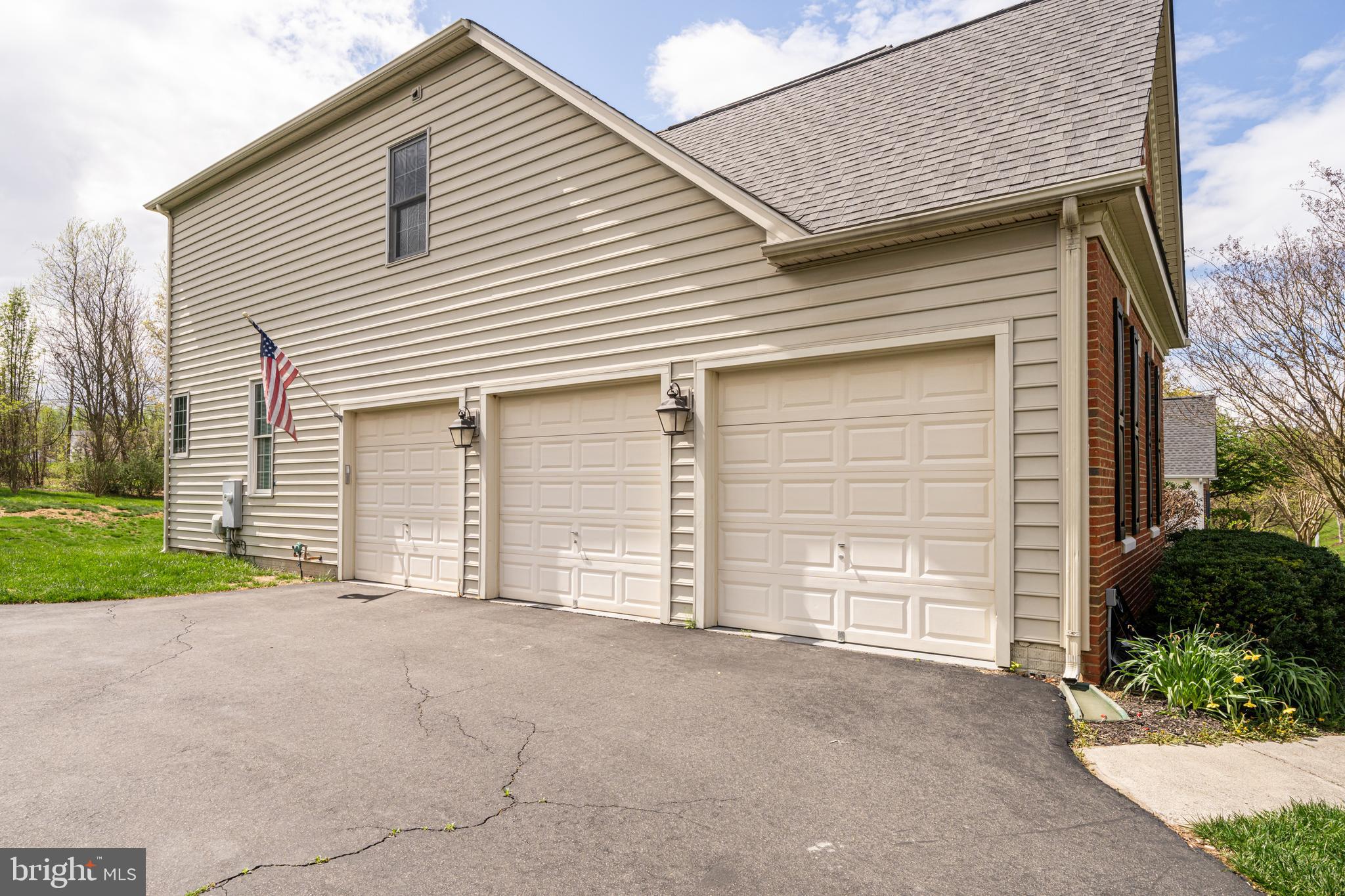 40456 LENAH RUN CIRCLE