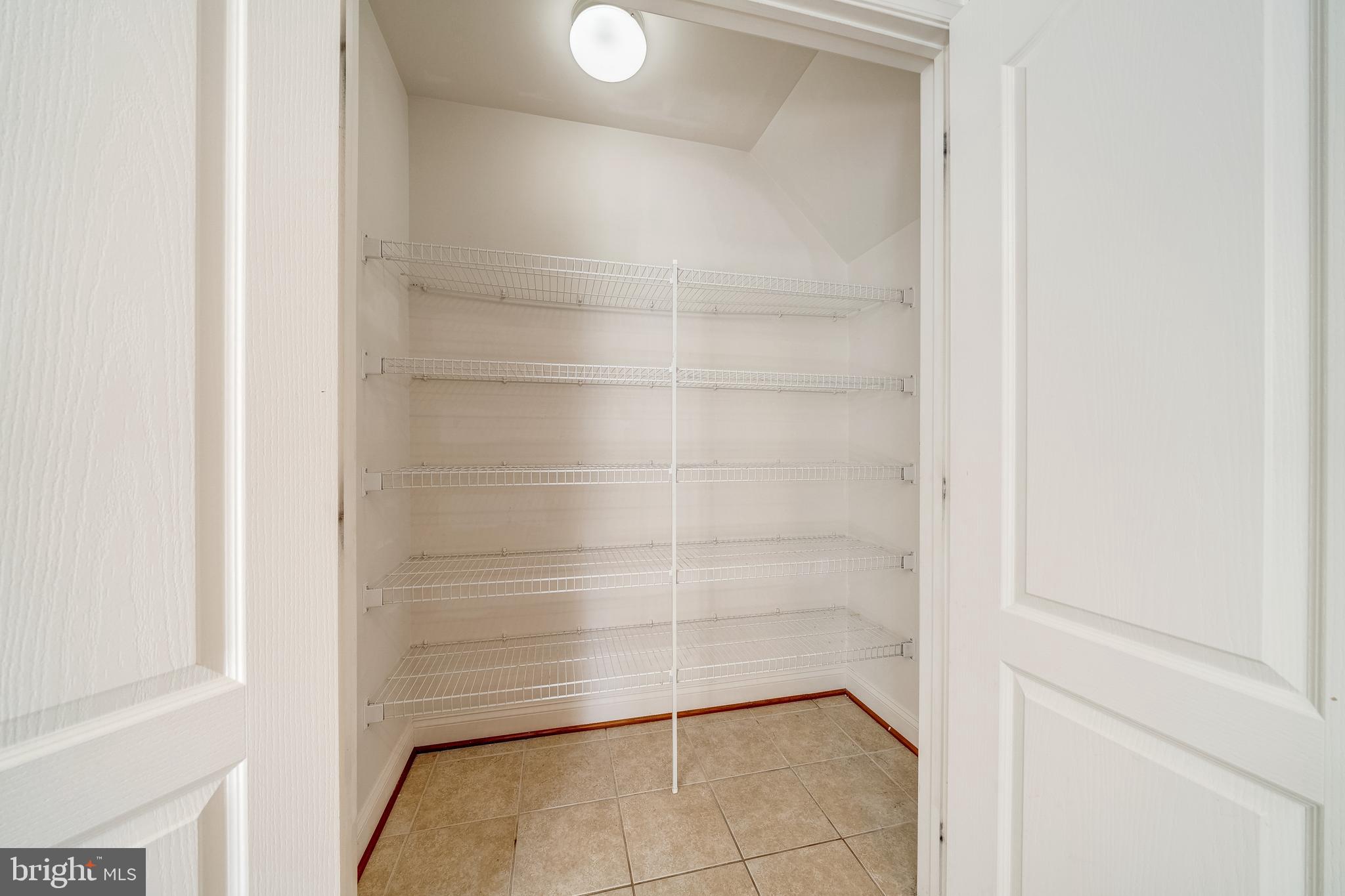 40456 LENAH RUN CIRCLE