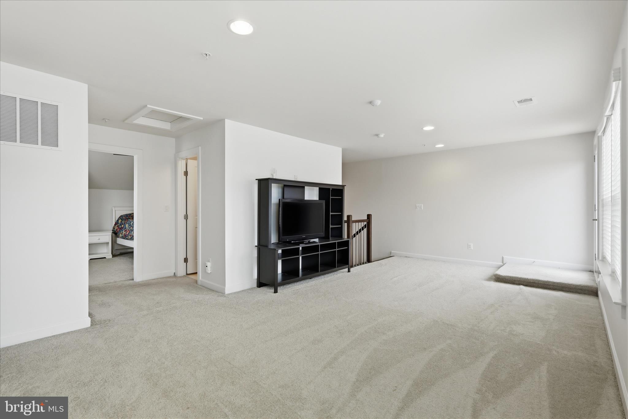 43392 WHITEHEAD TERRACE