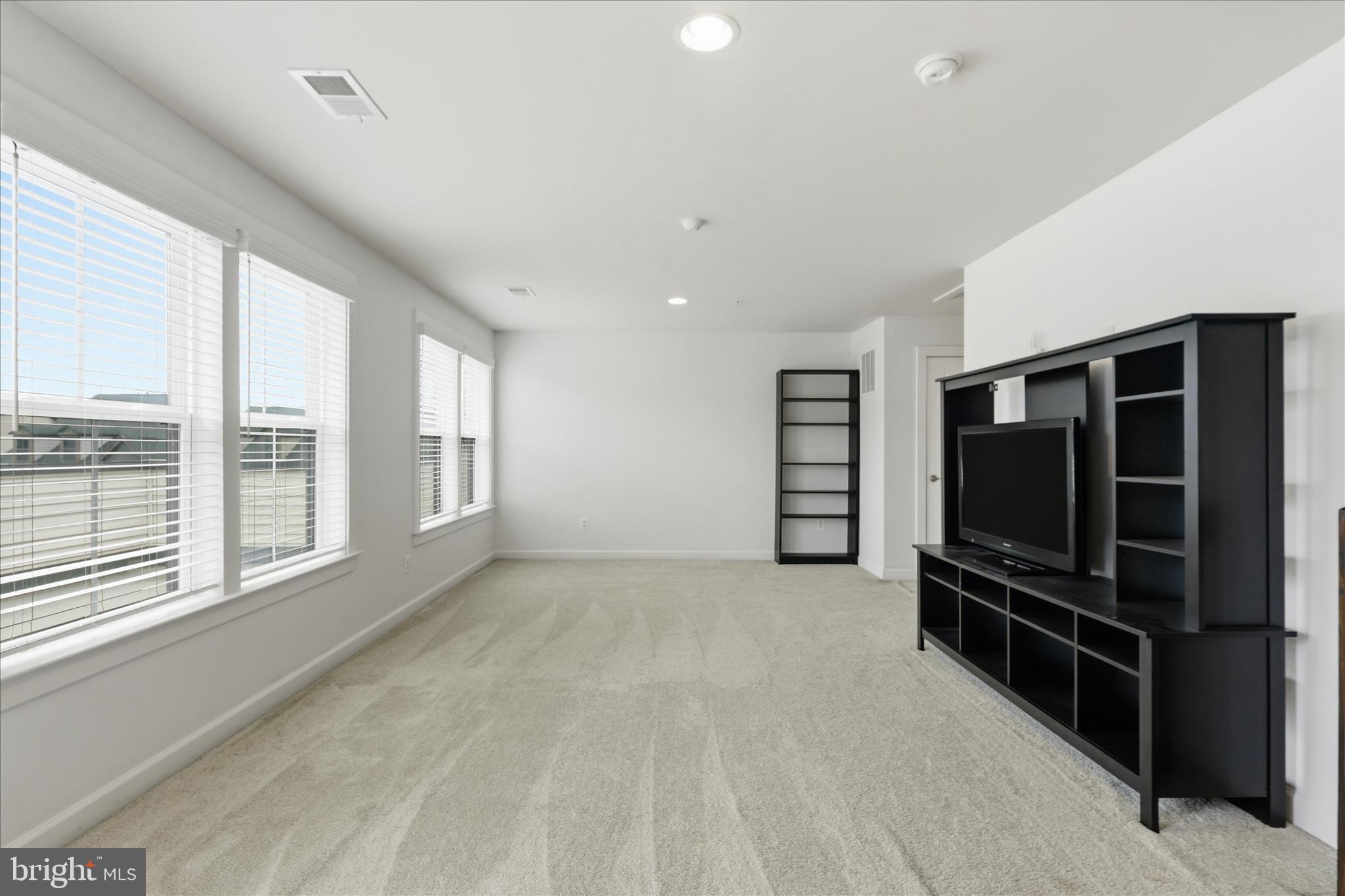 43392 WHITEHEAD TERRACE