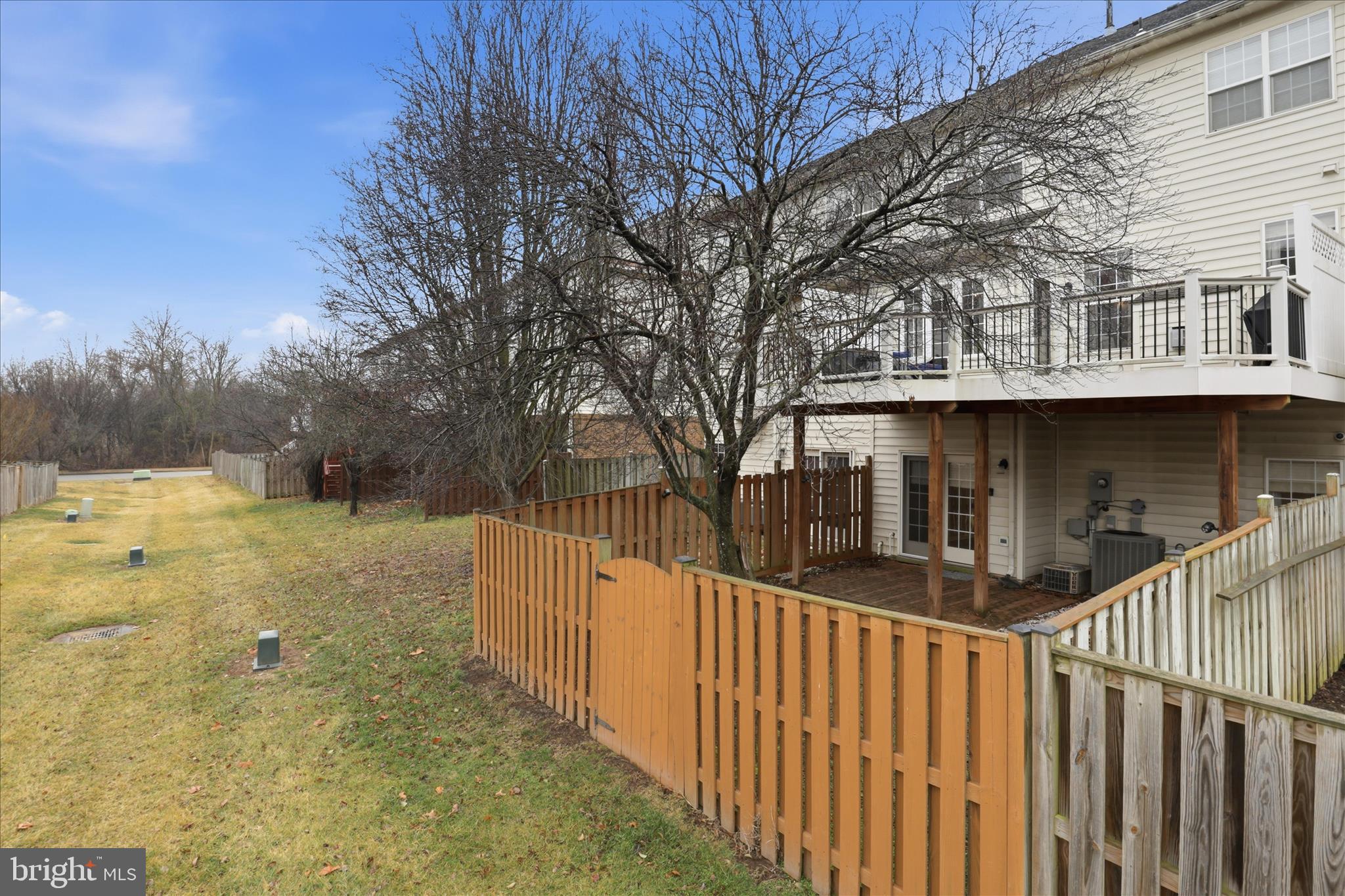 25524 CROSSFIELD DRIVE