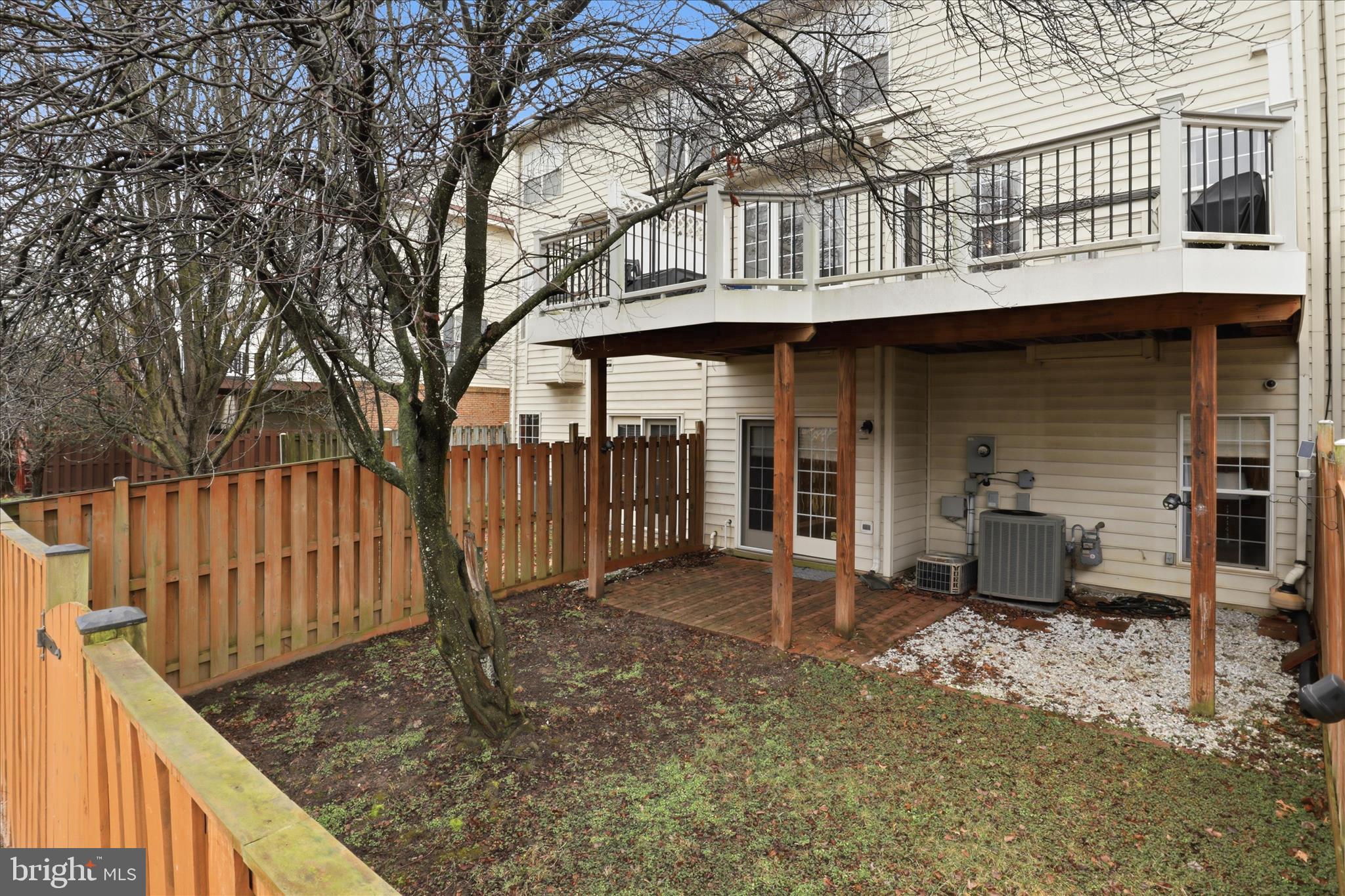 25524 CROSSFIELD DRIVE