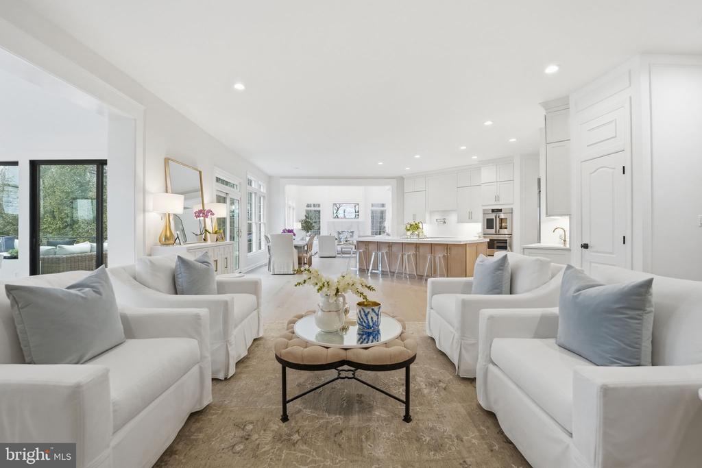 40631 LENAH RUN CIRCLE