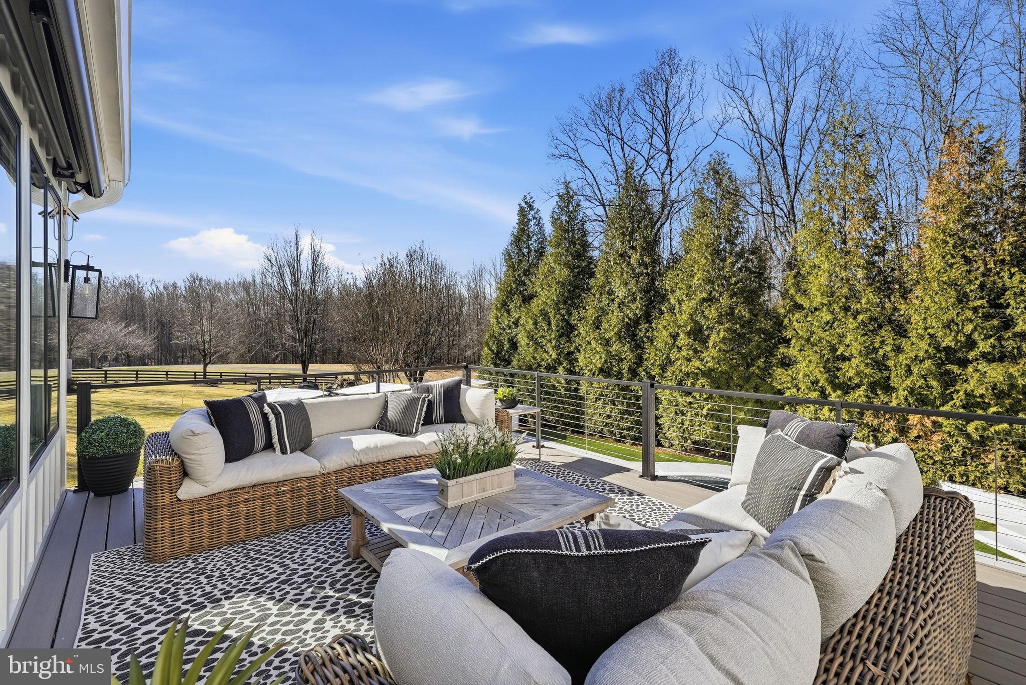 40631 LENAH RUN CIRCLE