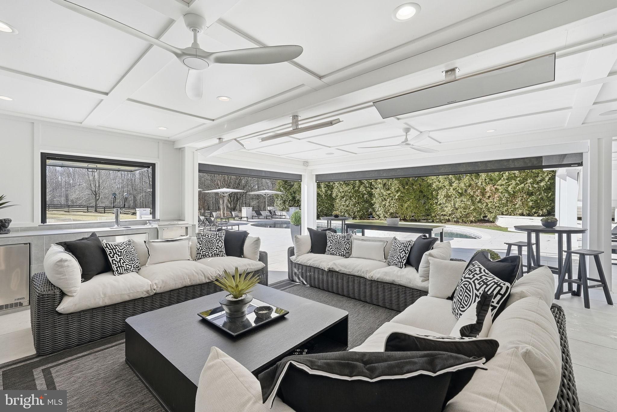 40631 LENAH RUN CIRCLE