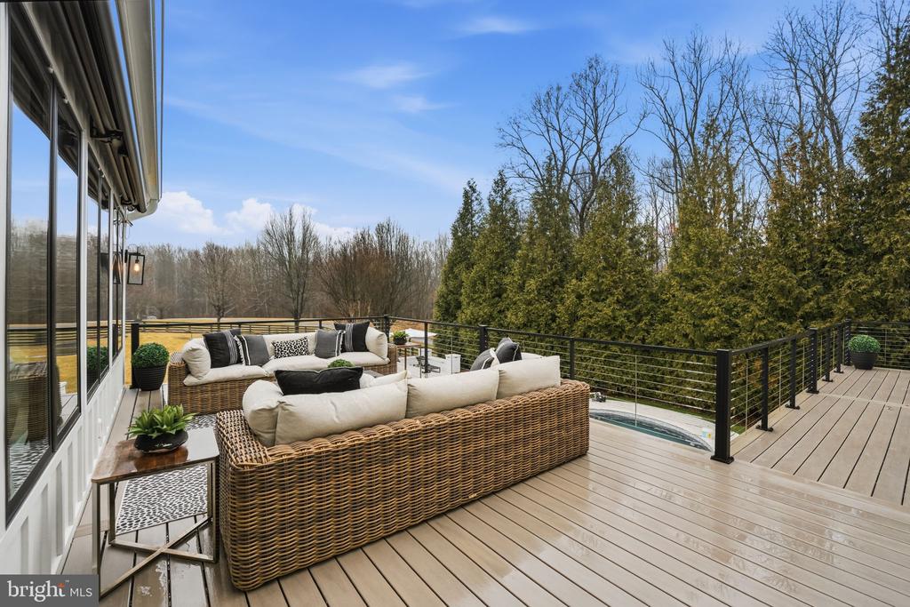 40631 LENAH RUN CIRCLE