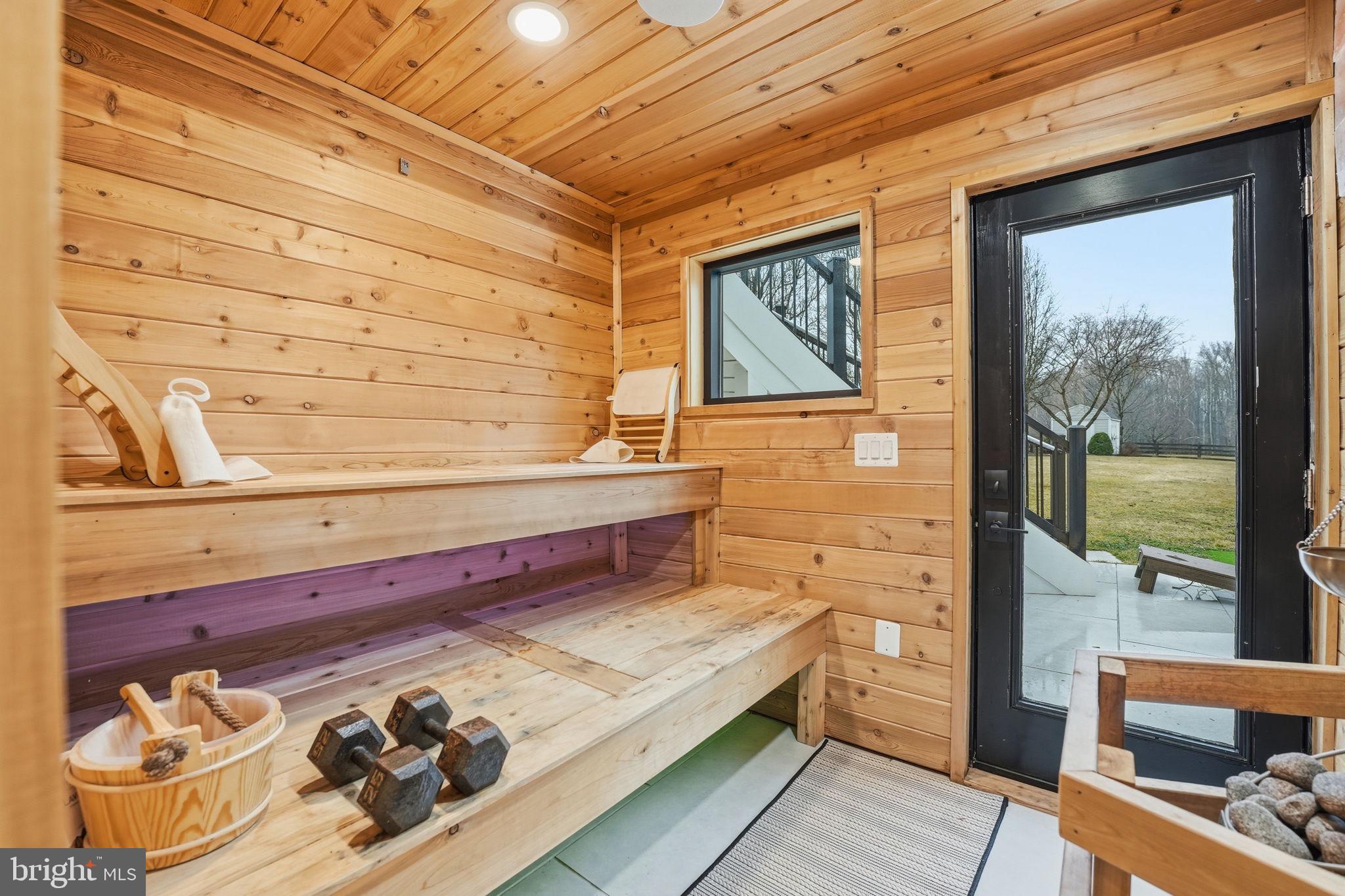 40631 LENAH RUN CIRCLE