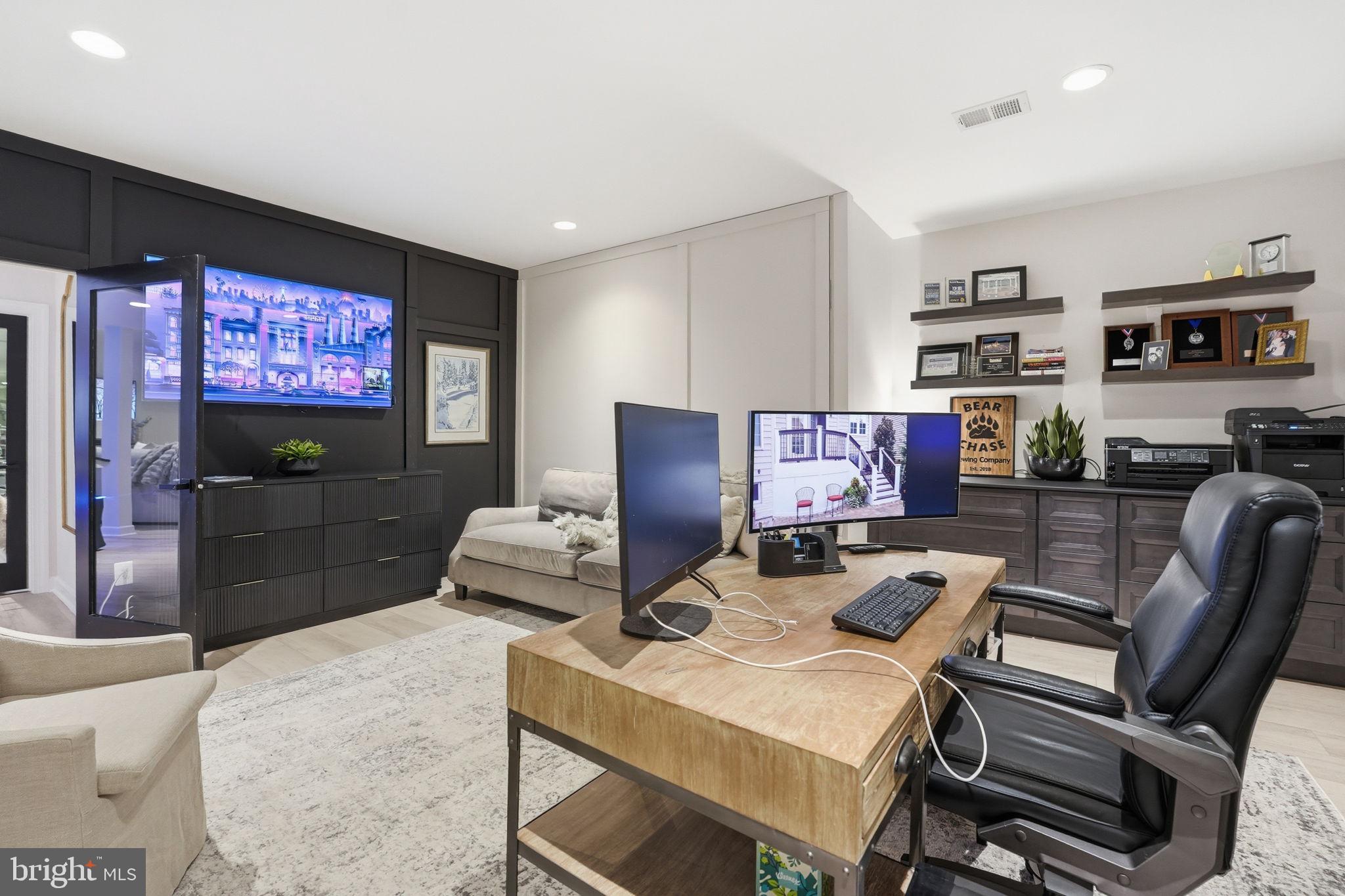 40631 LENAH RUN CIRCLE