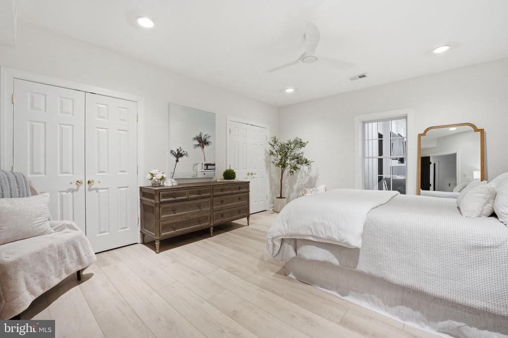 40631 LENAH RUN CIRCLE