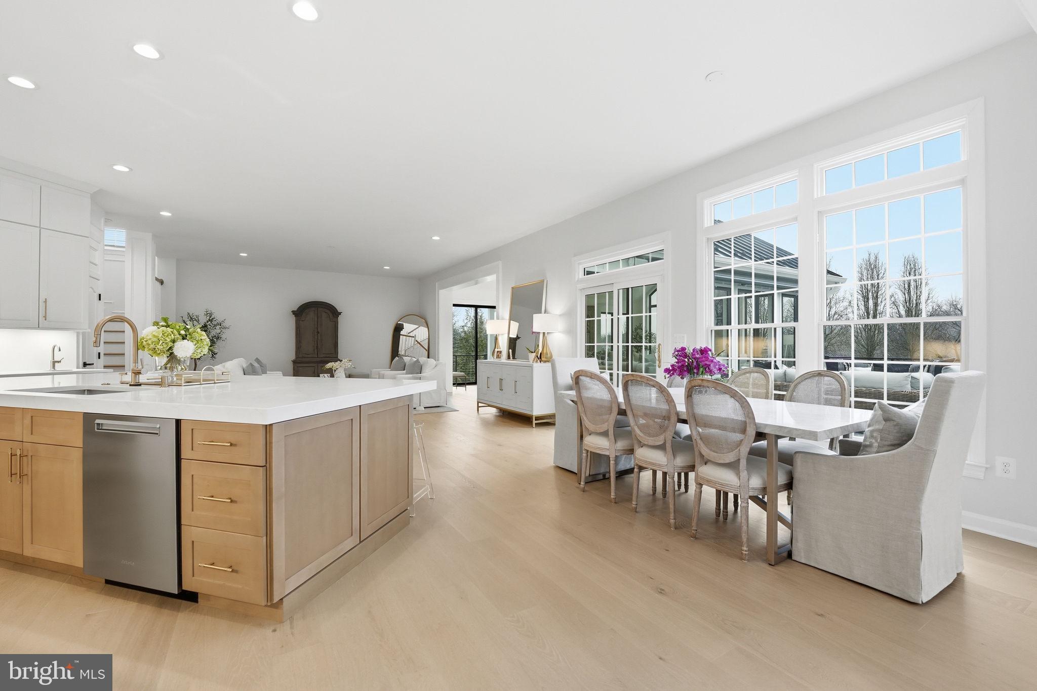 40631 LENAH RUN CIRCLE