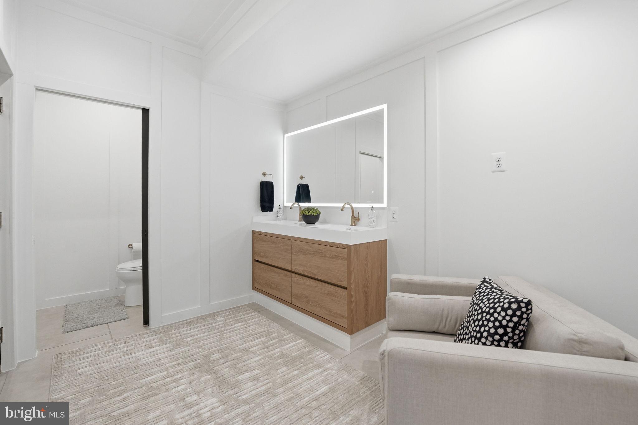 40631 LENAH RUN CIRCLE