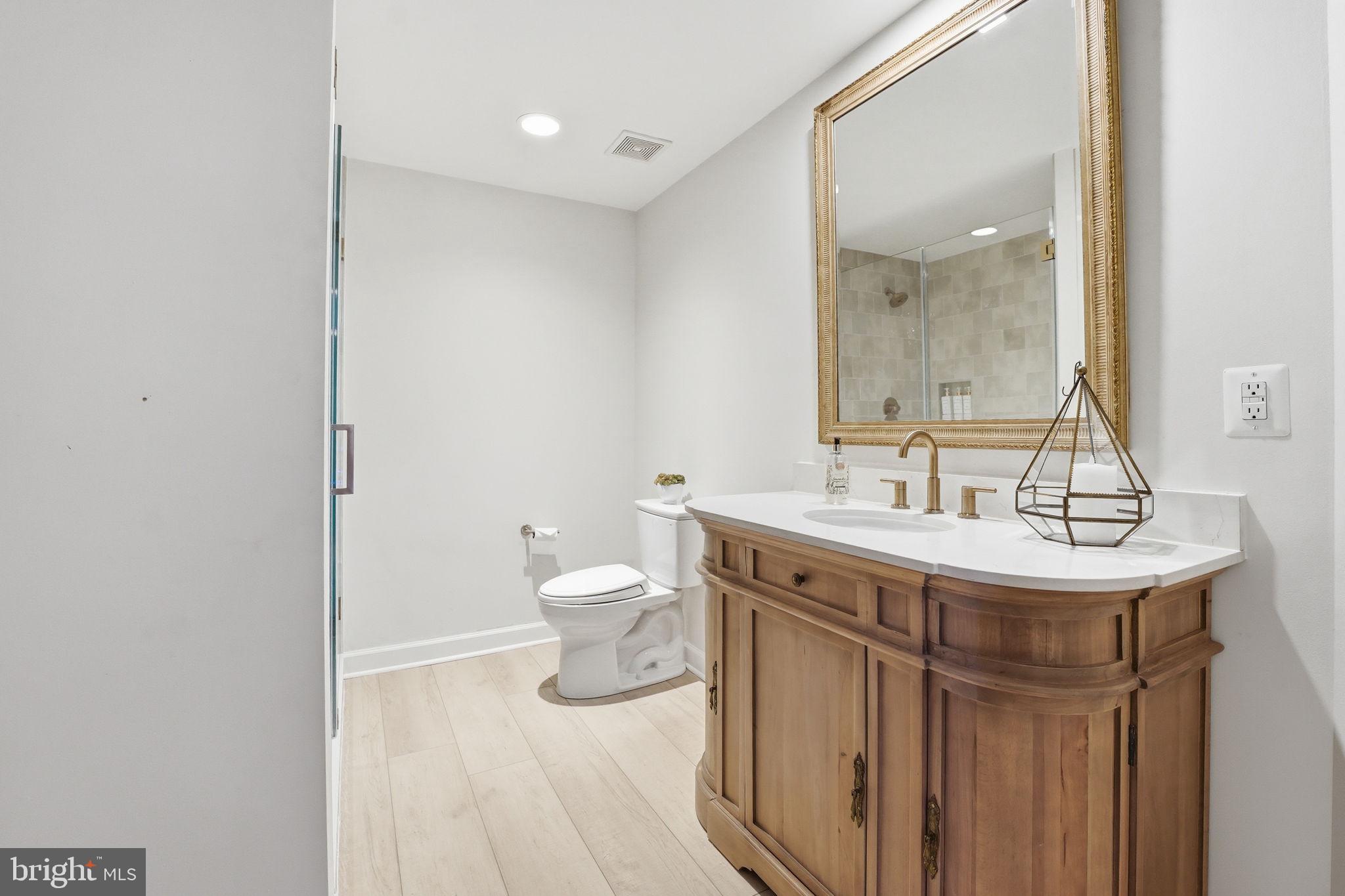 40631 LENAH RUN CIRCLE