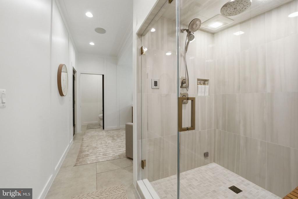 40631 LENAH RUN CIRCLE