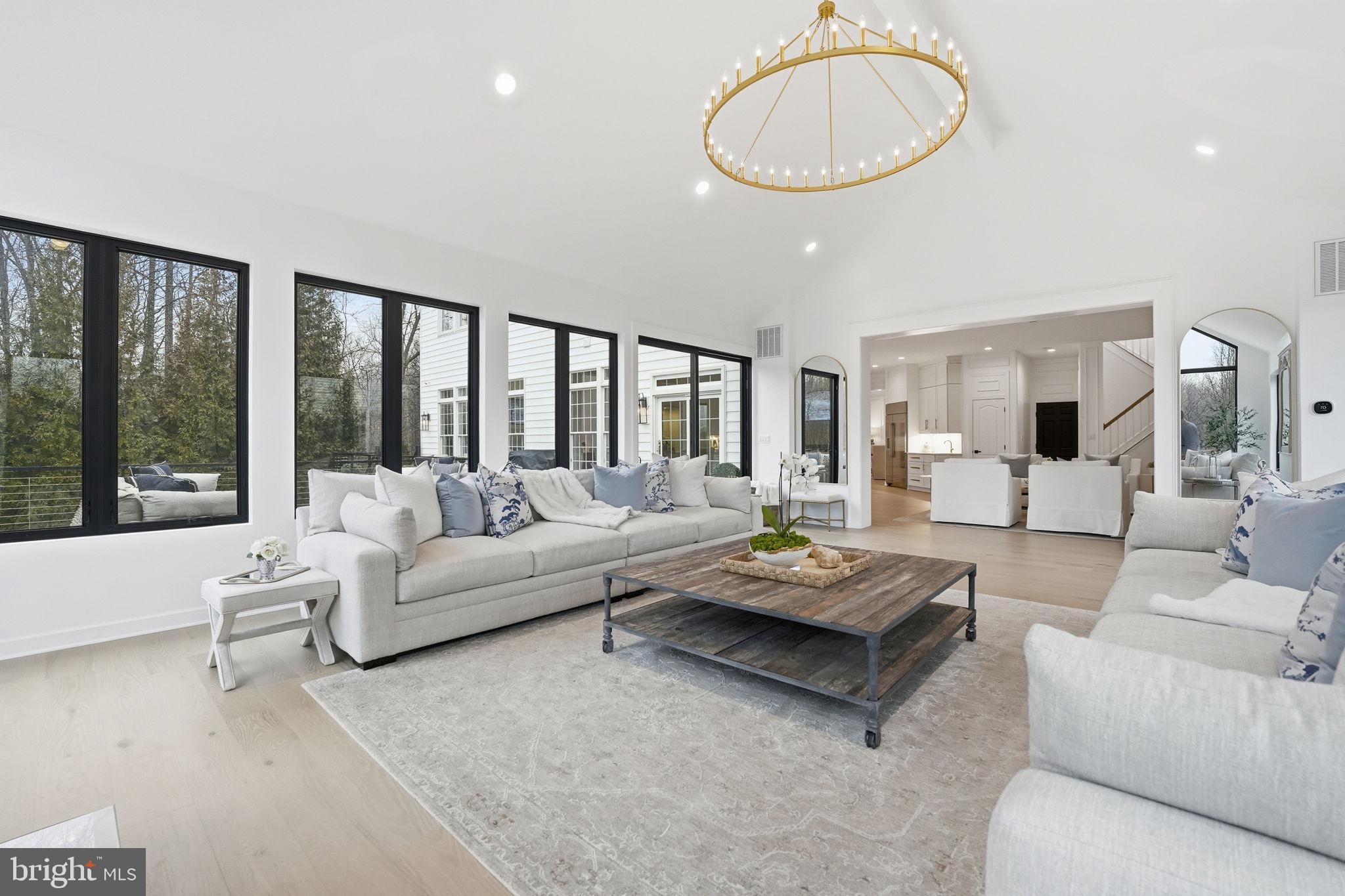 40631 LENAH RUN CIRCLE