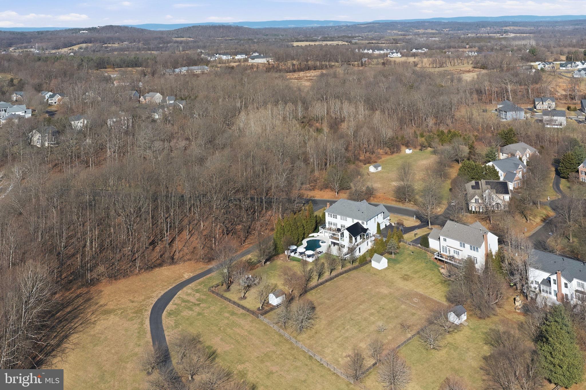 40631 LENAH RUN CIRCLE