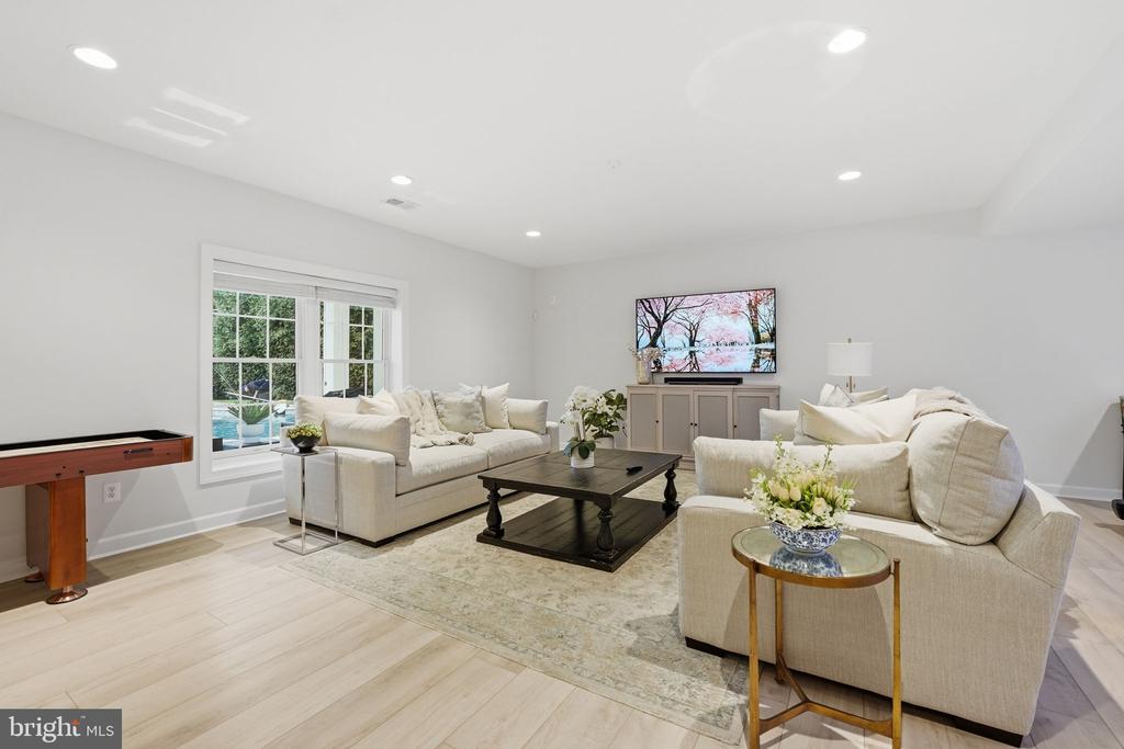40631 LENAH RUN CIRCLE