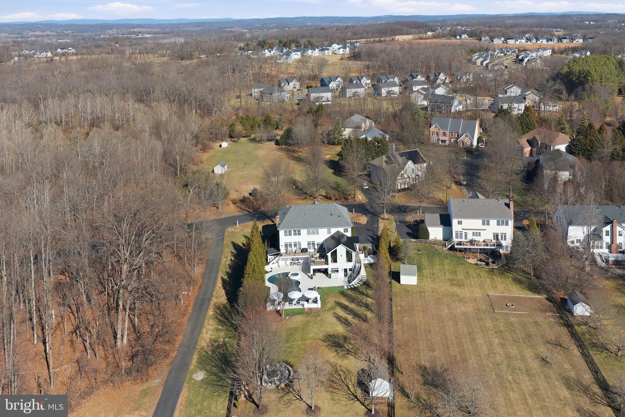 40631 LENAH RUN CIRCLE