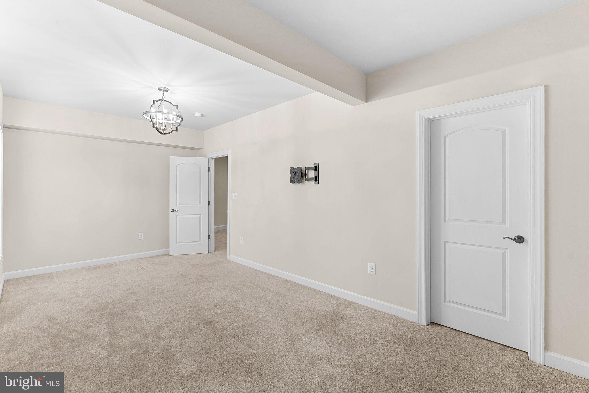 35639 CREEKS EDGE LANE