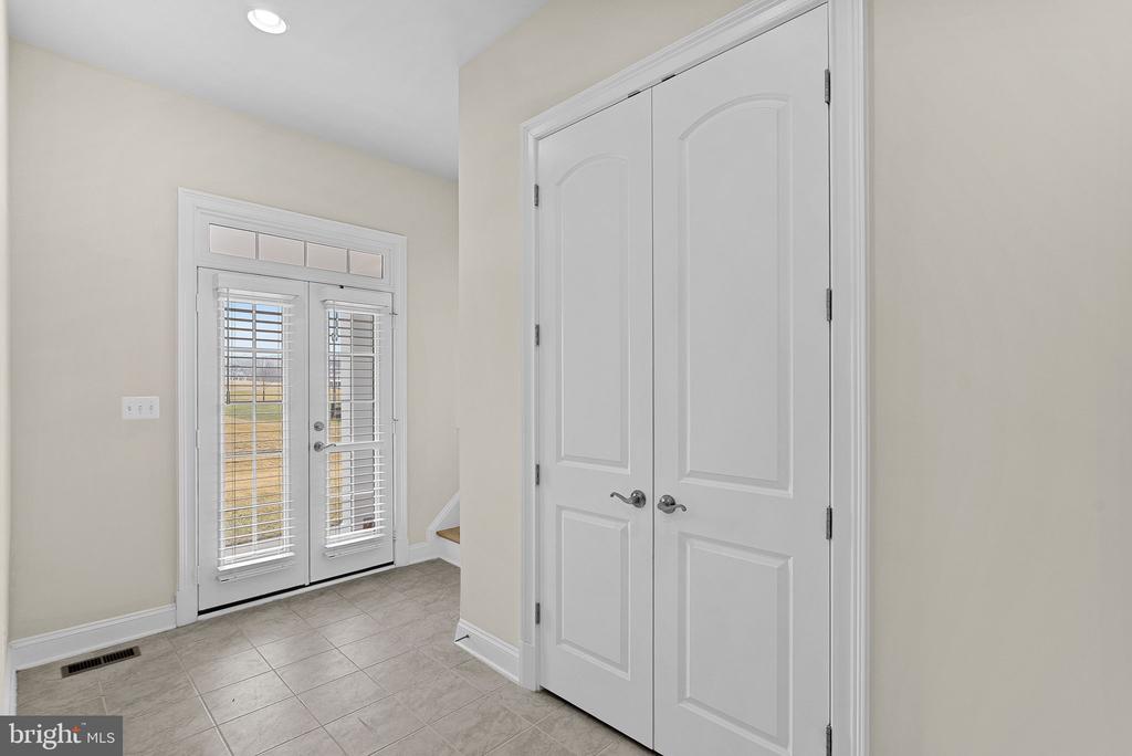 35639 CREEKS EDGE LANE