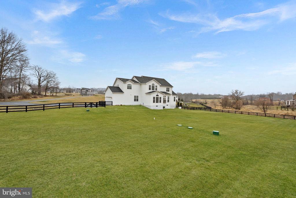 35639 CREEKS EDGE LANE