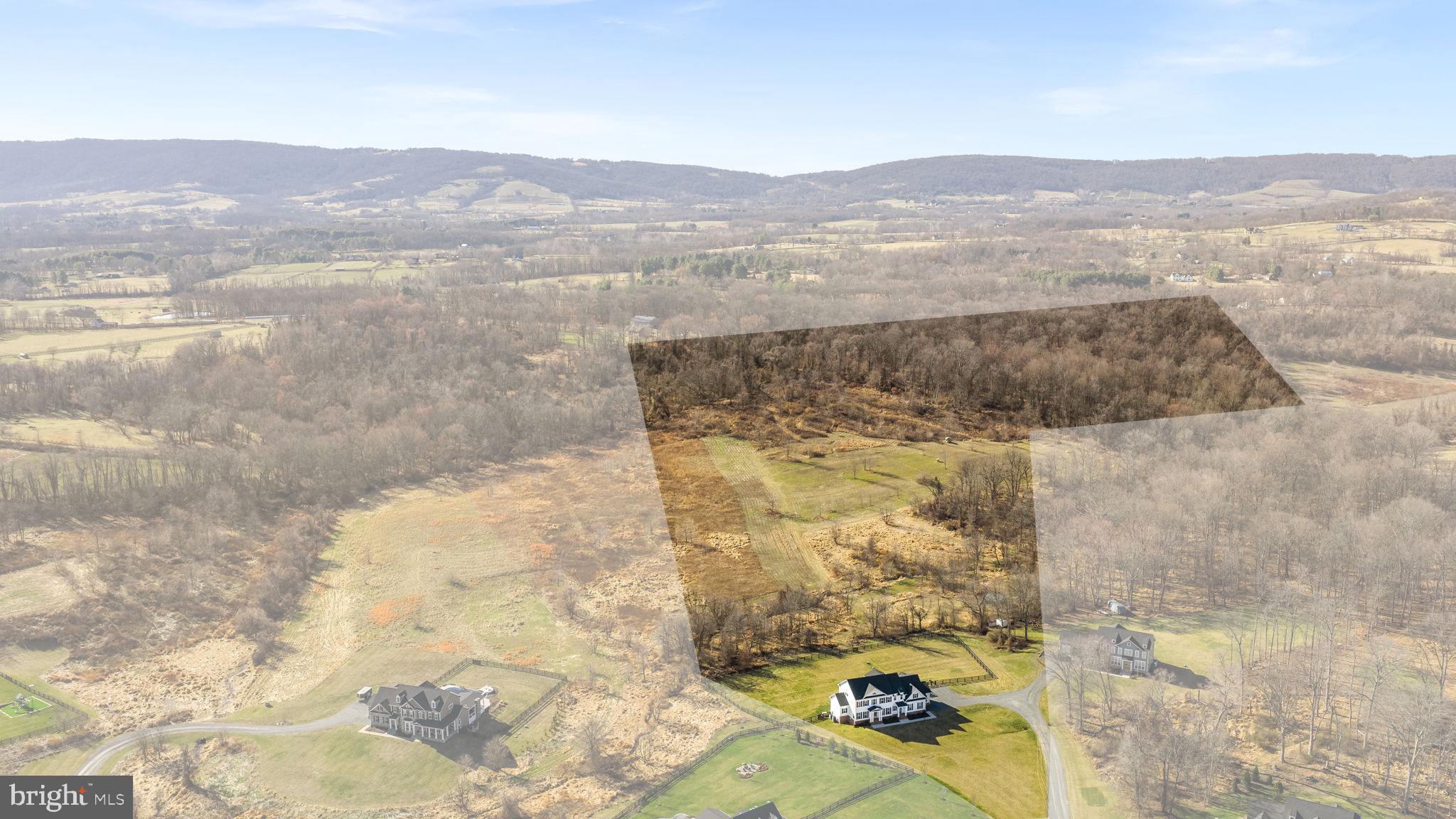 35639 CREEKS EDGE LANE