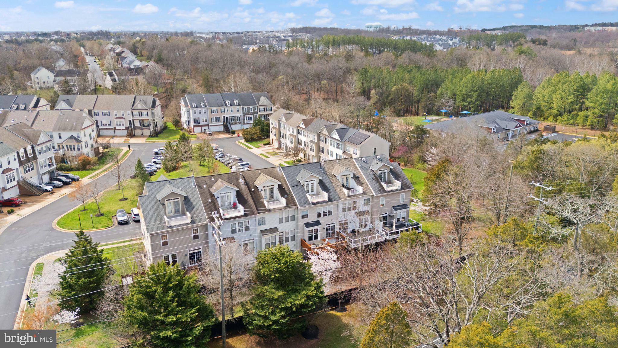 18168 MILL HOUSE SQUARE