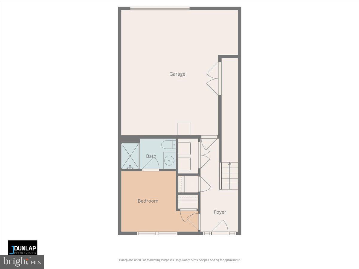 1590 KINNAIRD TERRACE NE