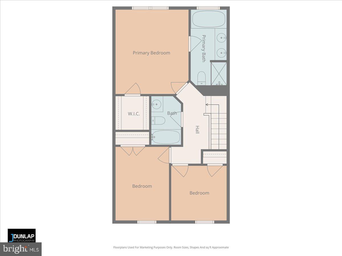 1590 KINNAIRD TERRACE NE