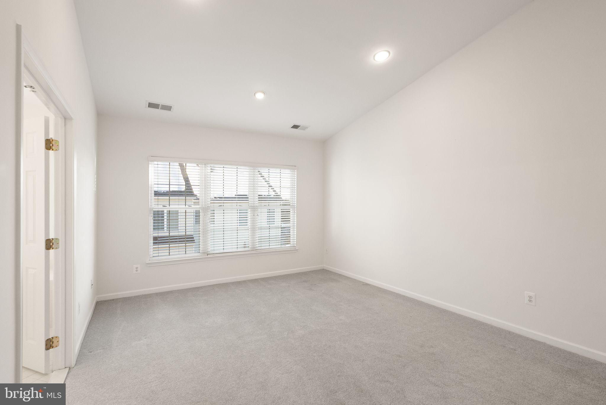 42683 SANDMAN TERRACE