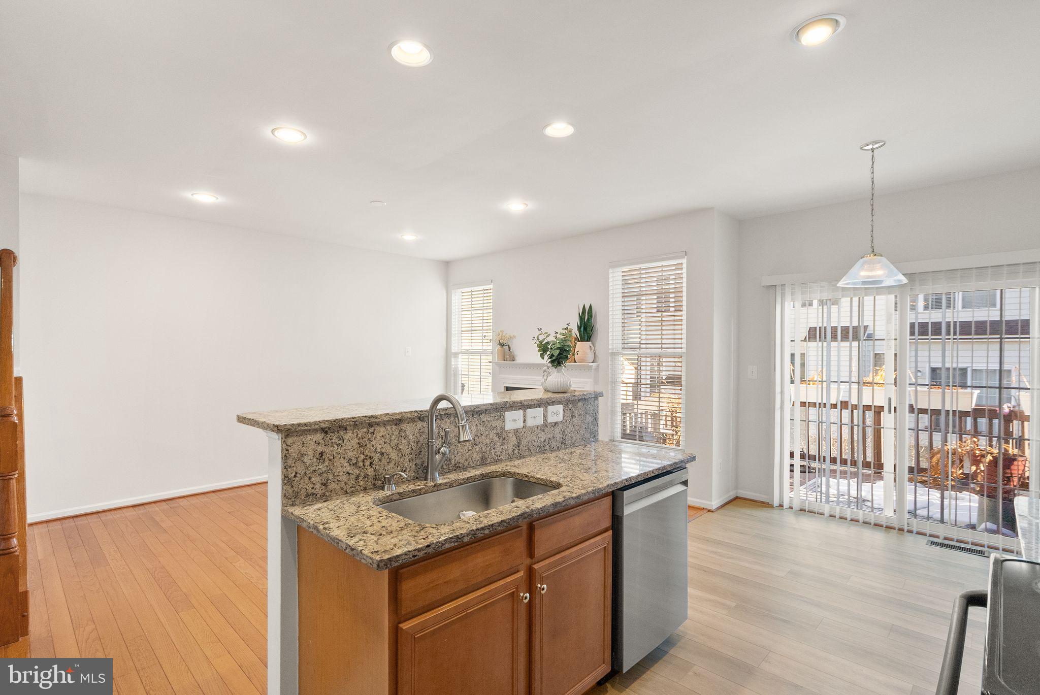 42683 SANDMAN TERRACE