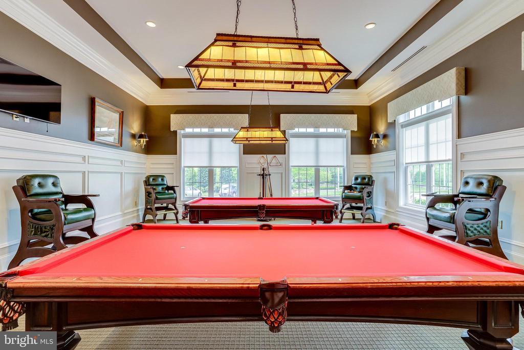 44367 ADARE MANOR SQUARE