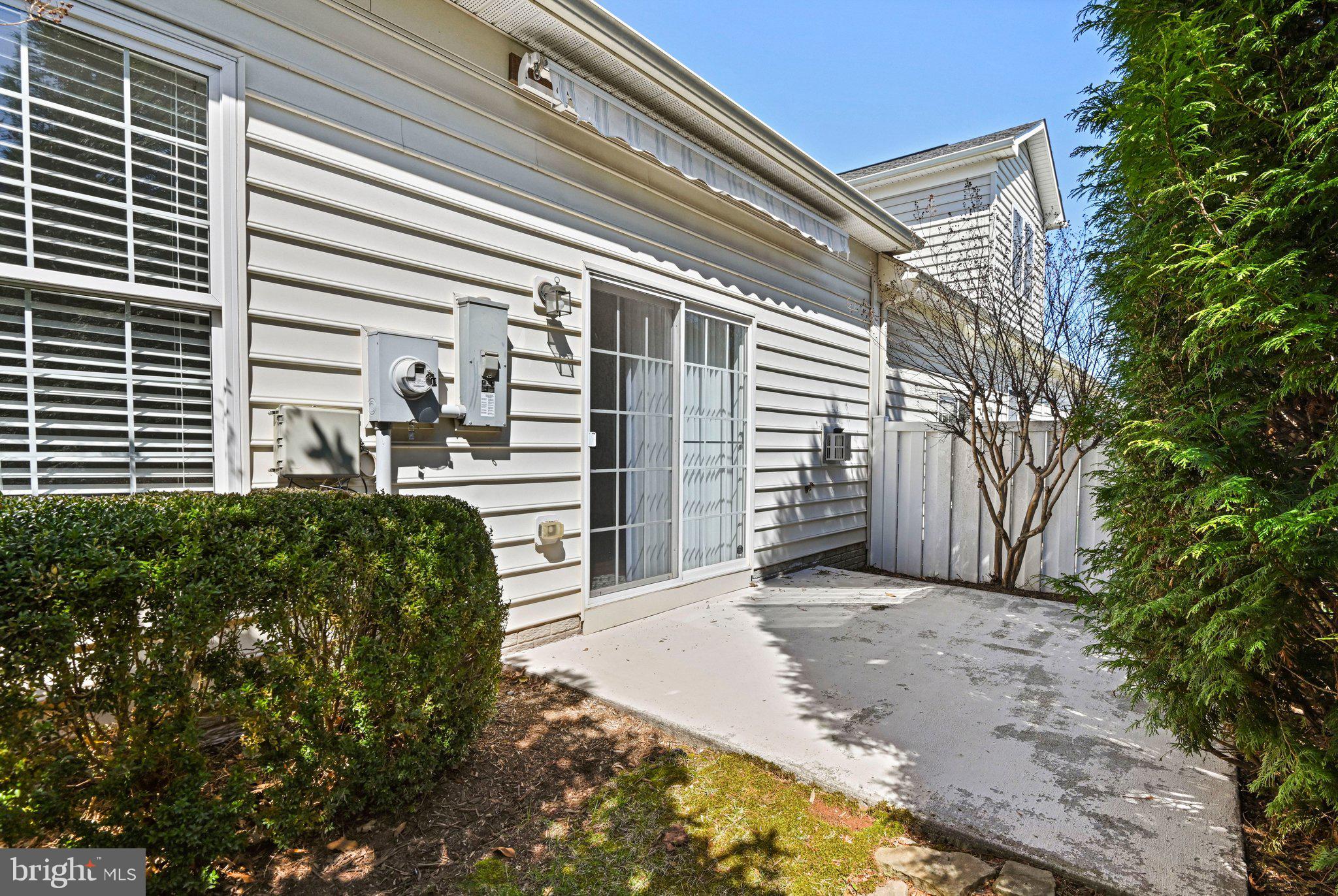 44367 ADARE MANOR SQUARE