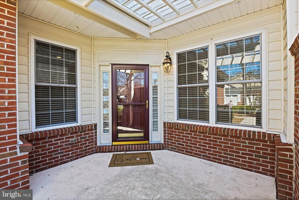 44367 ADARE MANOR SQUARE