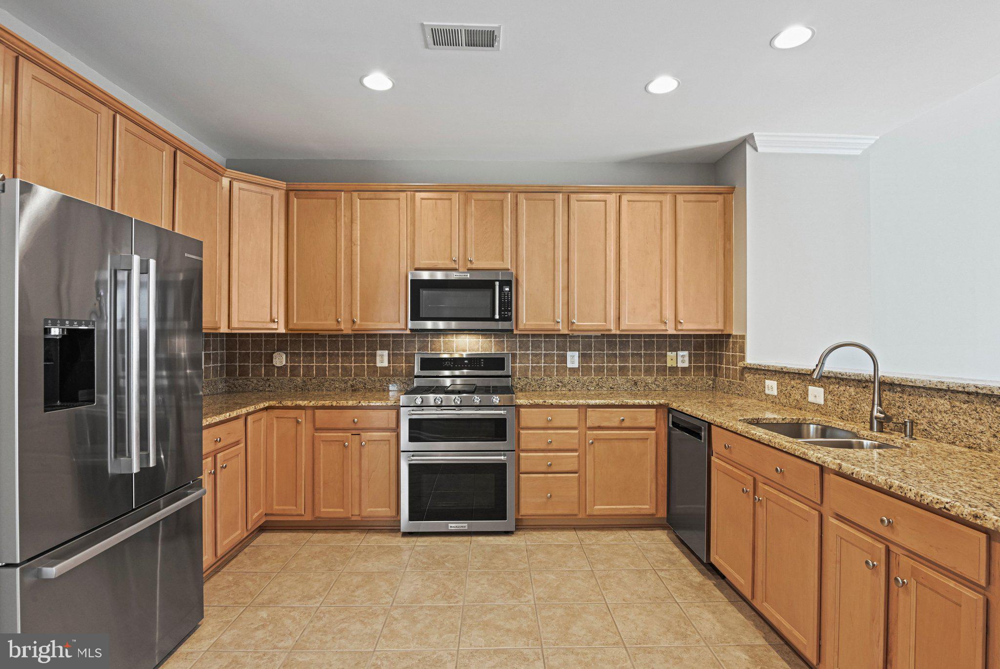 44367 ADARE MANOR SQUARE