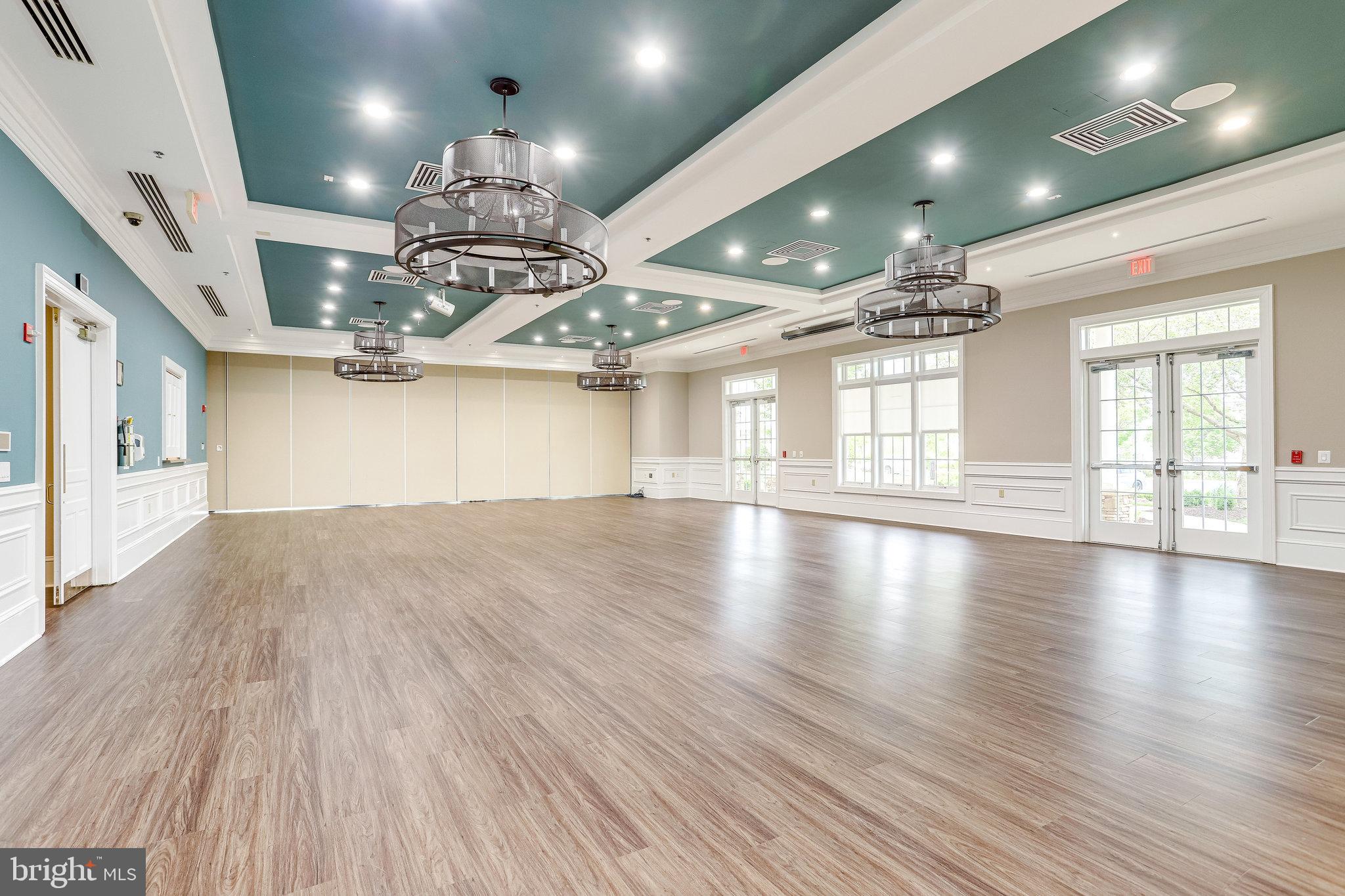 44367 ADARE MANOR SQUARE