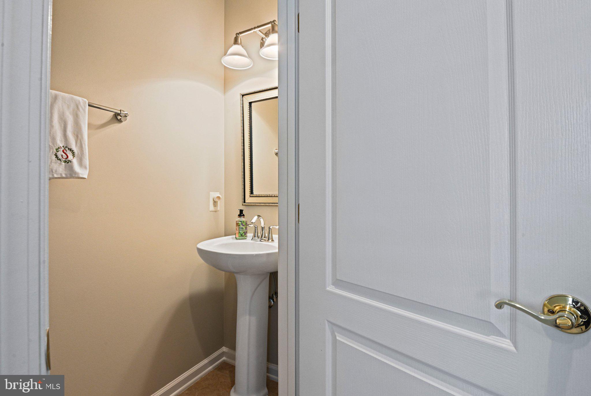 44367 ADARE MANOR SQUARE