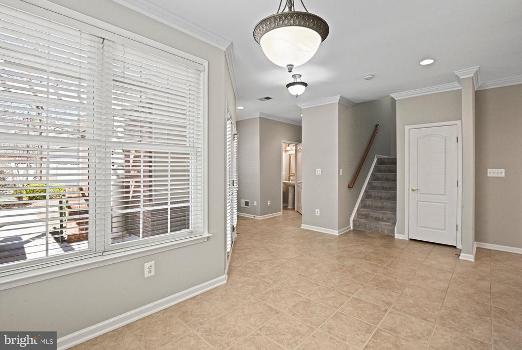44367 ADARE MANOR SQUARE
