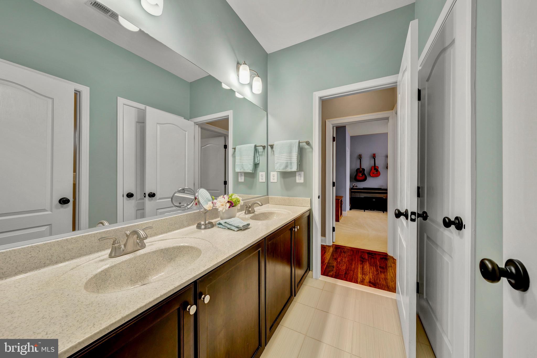 41513 DEER POINT COURT