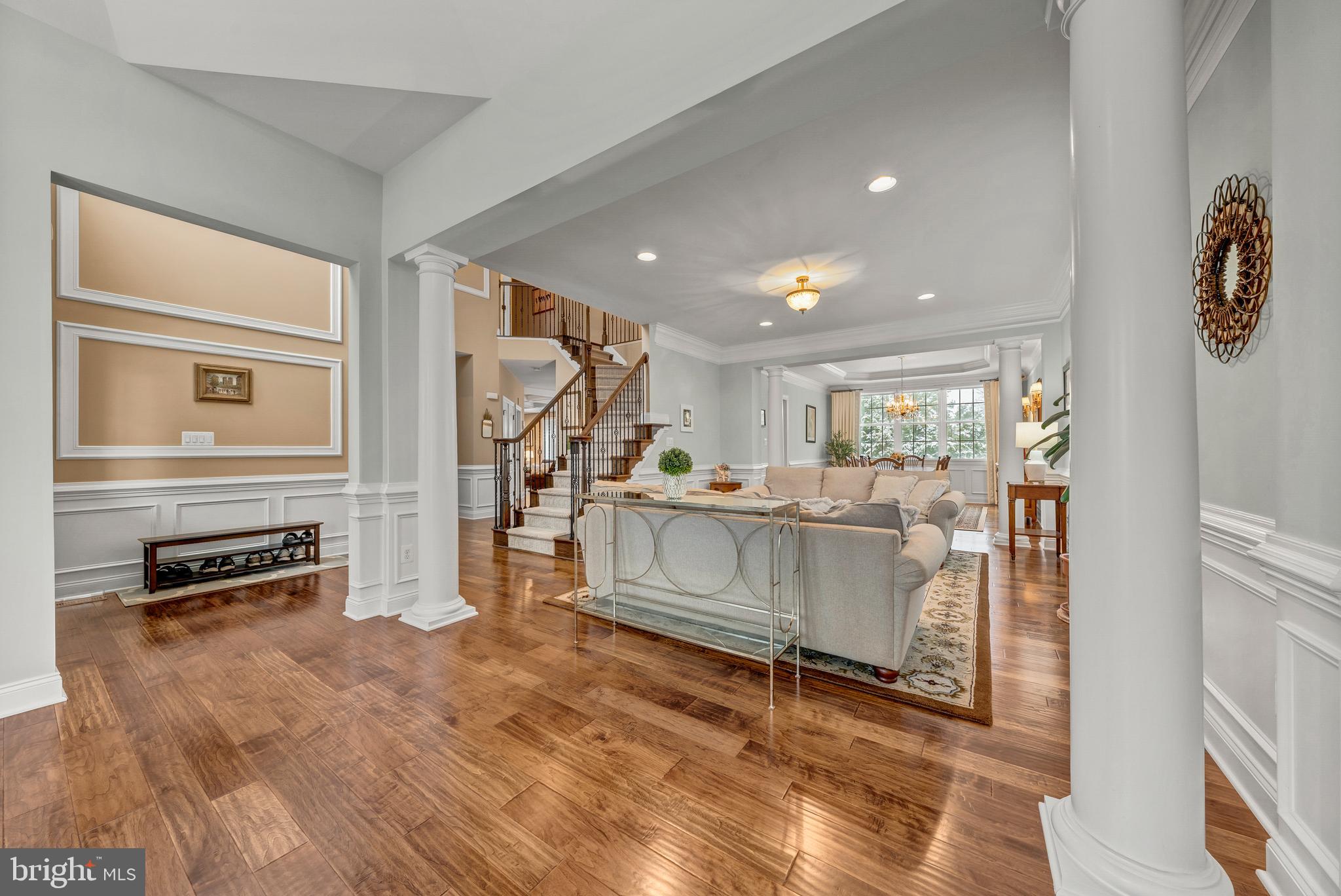 41513 DEER POINT COURT