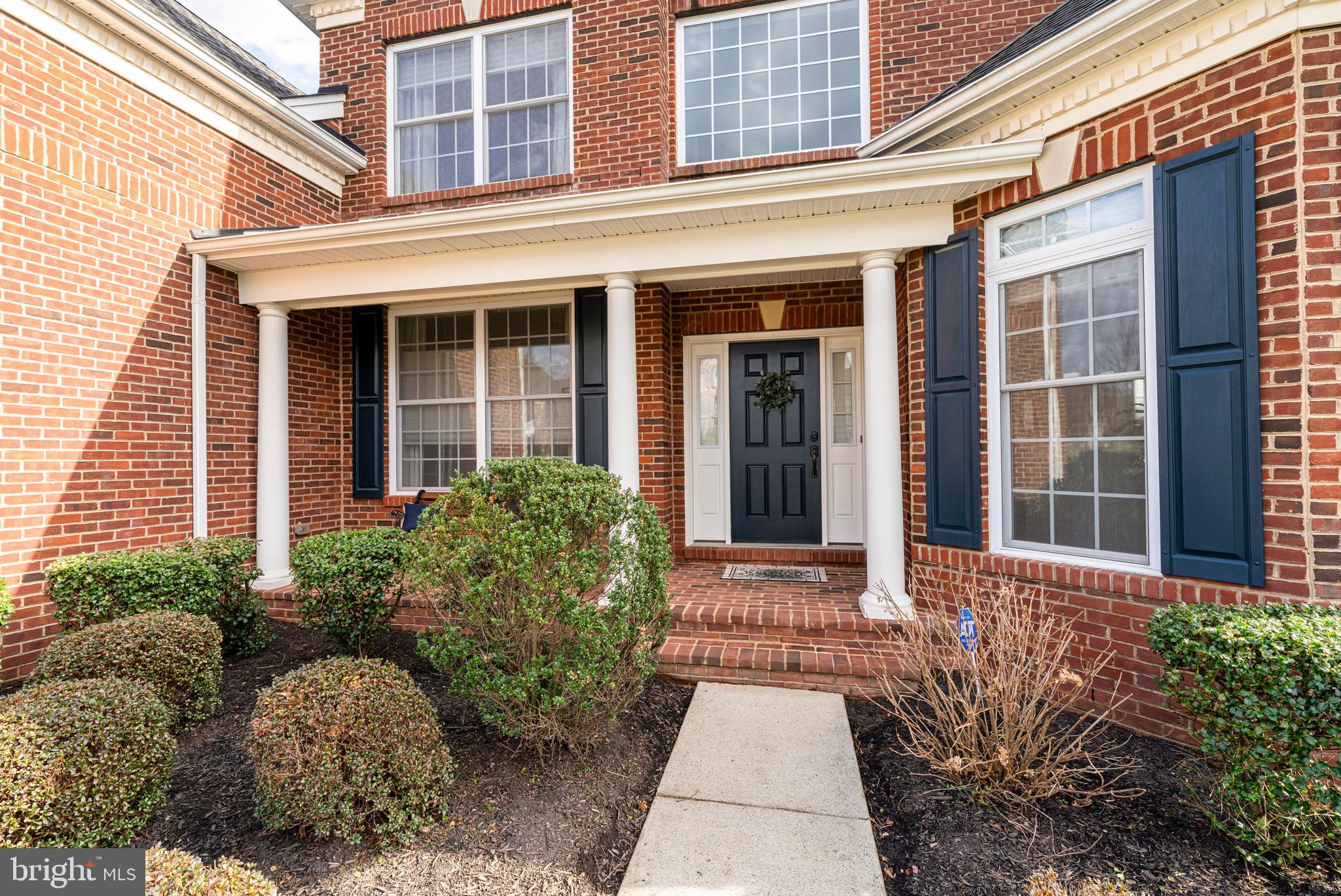 41513 DEER POINT COURT