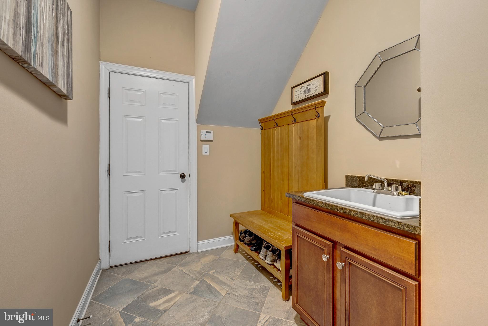 41513 DEER POINT COURT