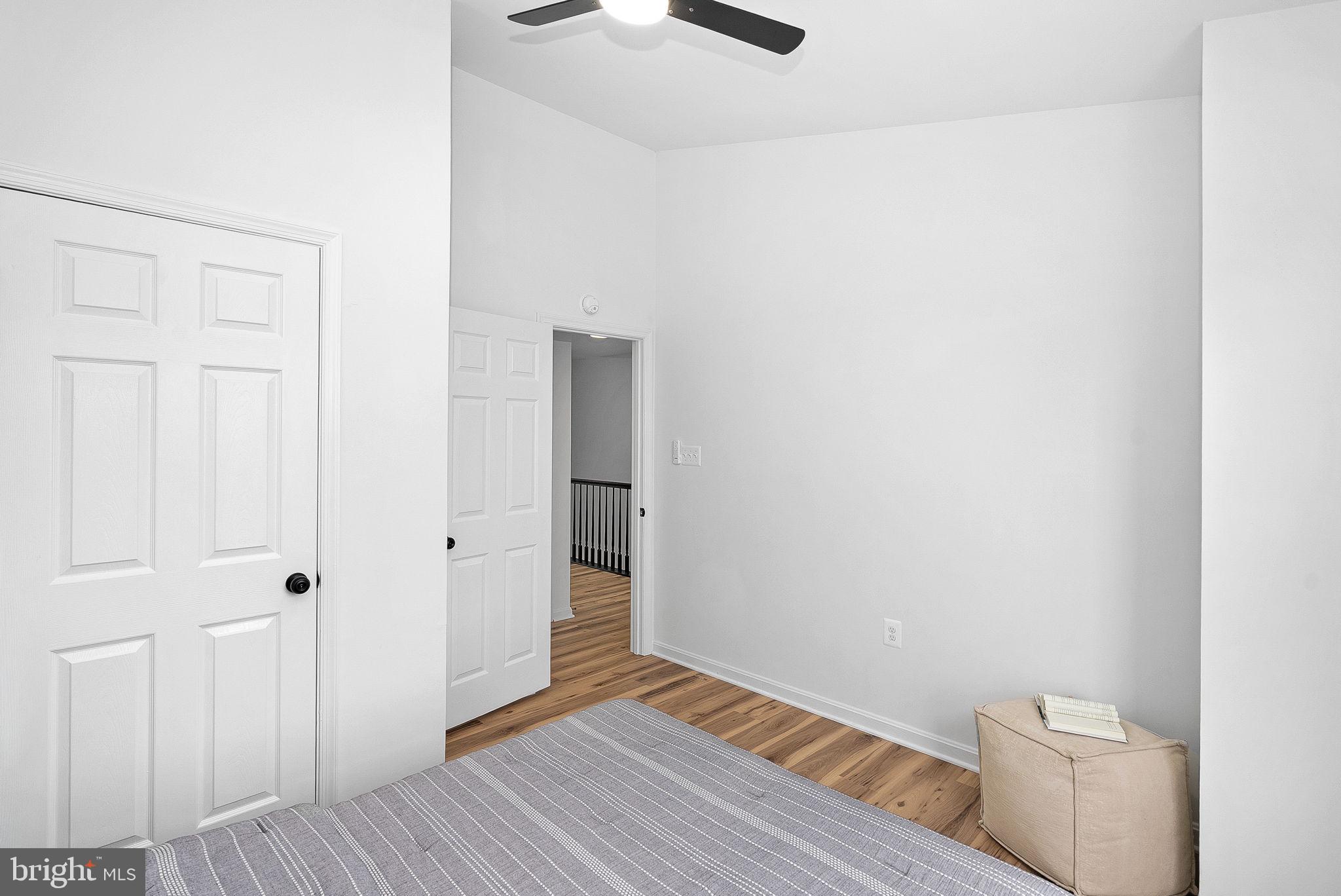 412 NIKKI TERRACE SE